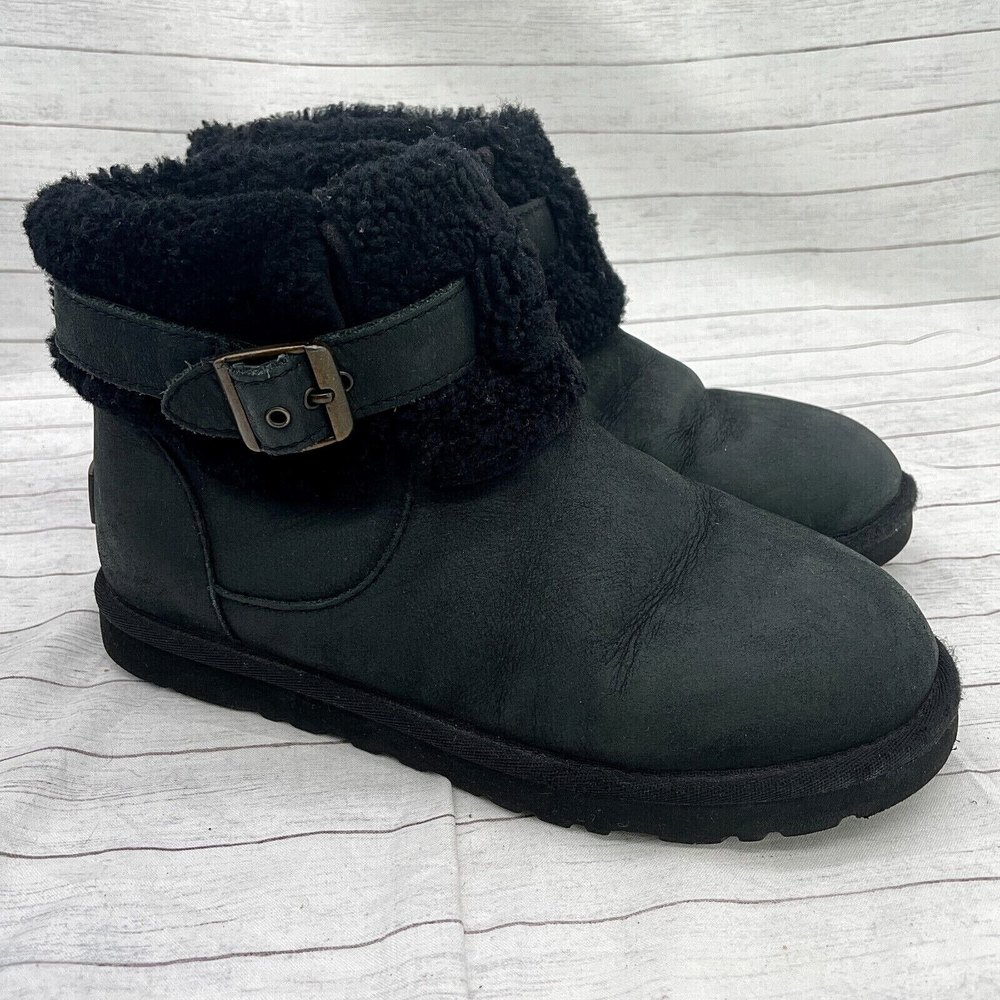 UGG Australia Jocelin Black Suede Sheepskin Lined Ankle Boots 1003919 Women's 6